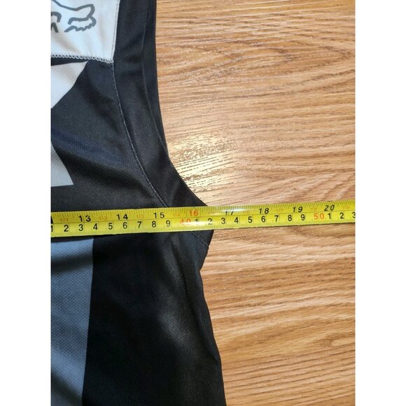 Fox Tank Top XS White Gray and Black Pre-owned - Picture 5 of 7